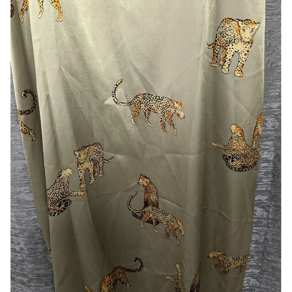 Shein Nightgown‎ Leopard Print Goldfish Gray Women's Medium - Picture 9 of 12